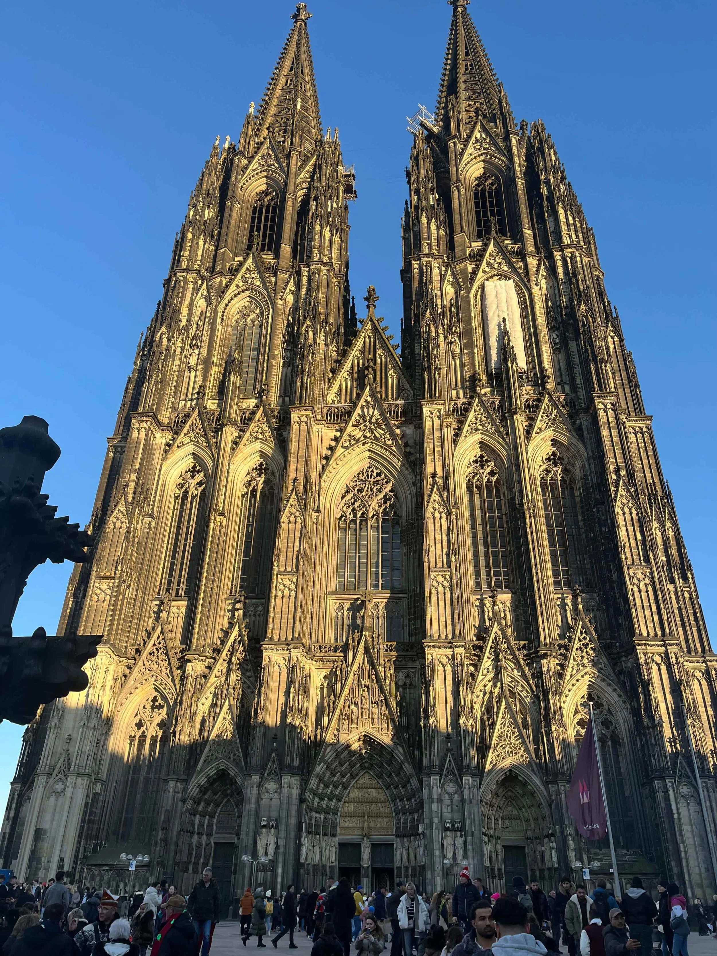 Cologne germany kölner dom double spires