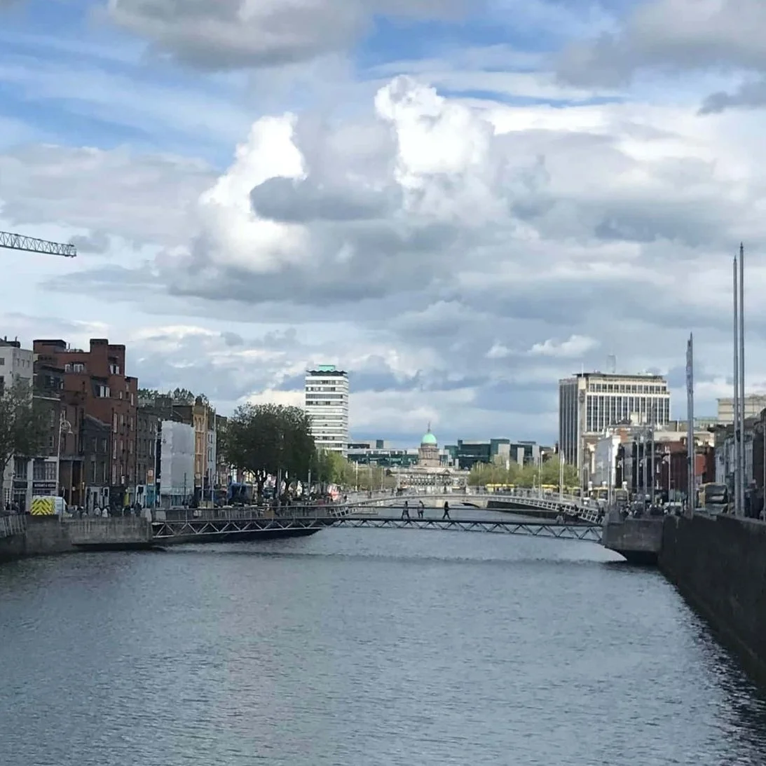 Dublin 2 days river liffey
