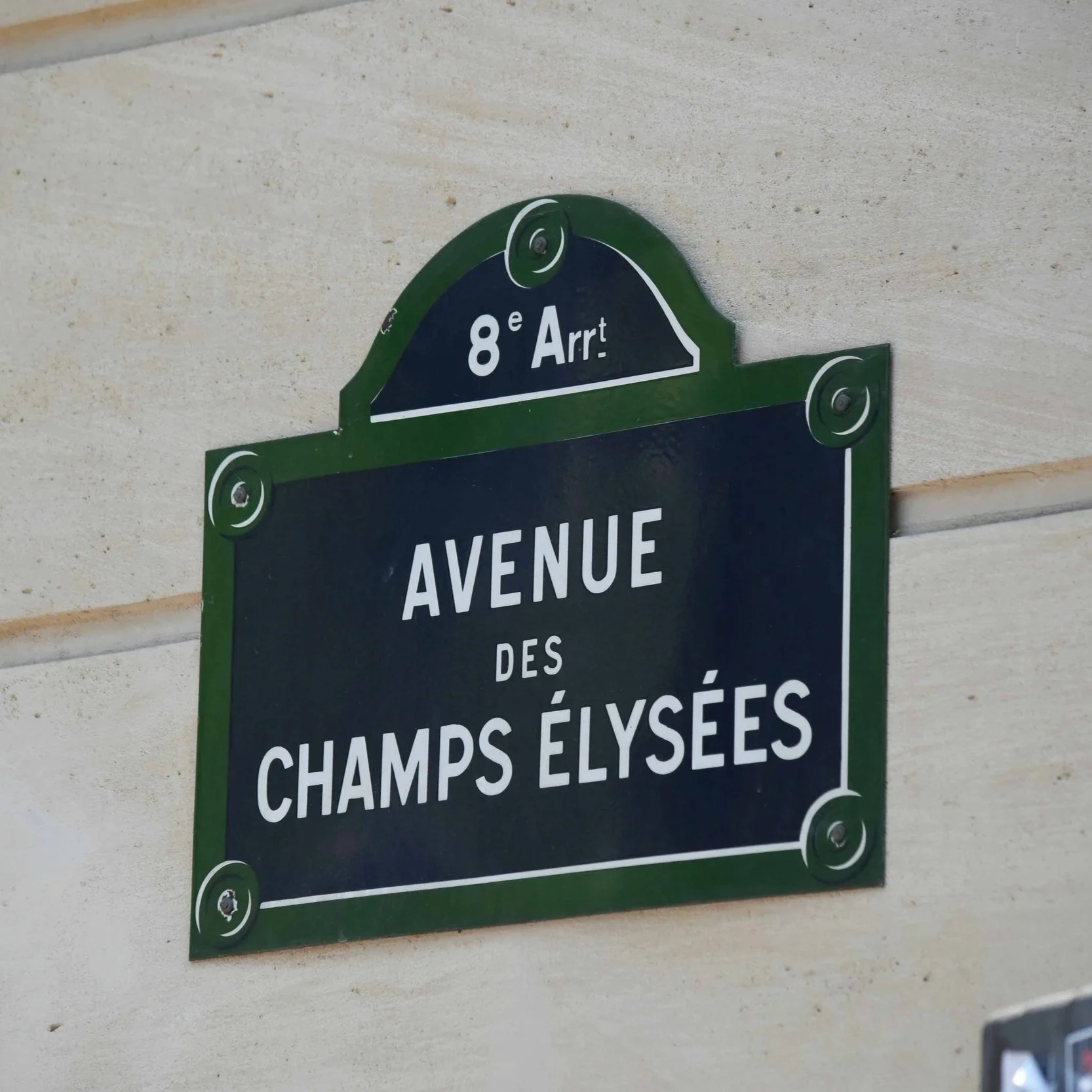 Europe shopping champs élysée paris