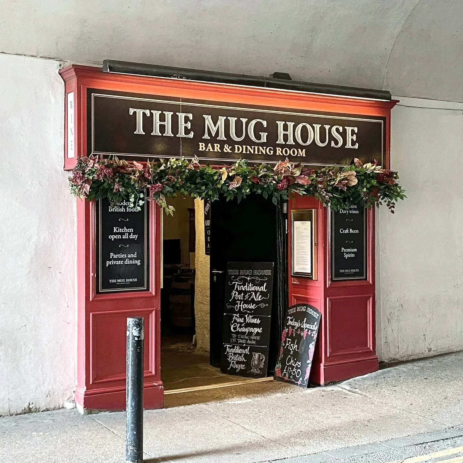 London hidden gem mug house