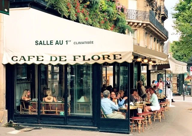 Service continu paris cafe de flore