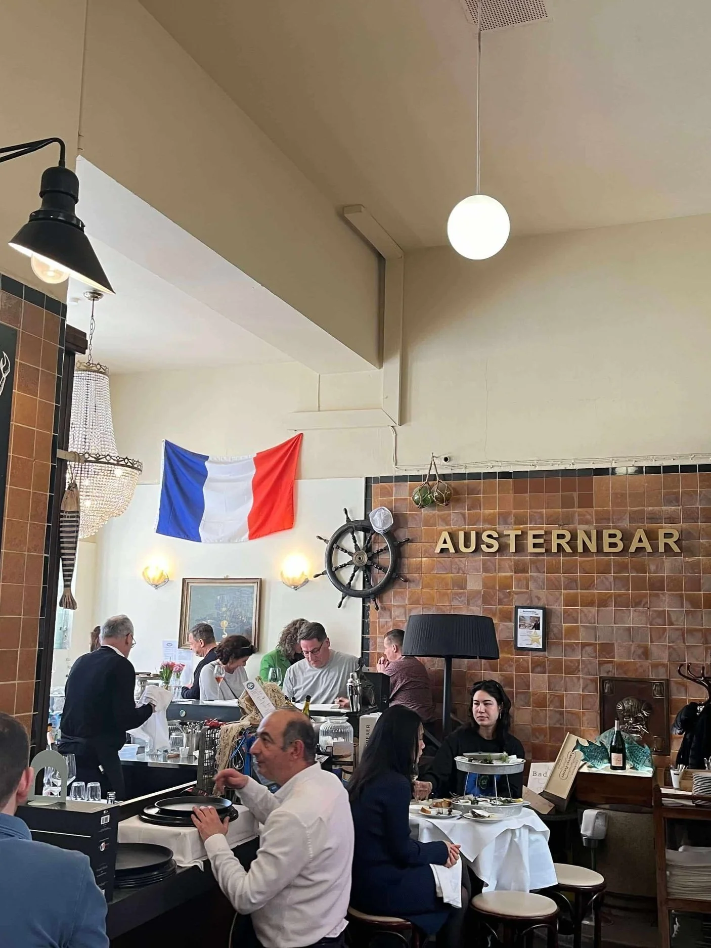 The Austern & Champagnerbar inside the Stuttgart Markthalle.