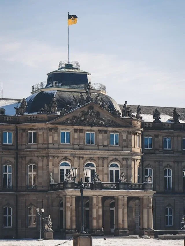 What to do in stuttgart neues schloss